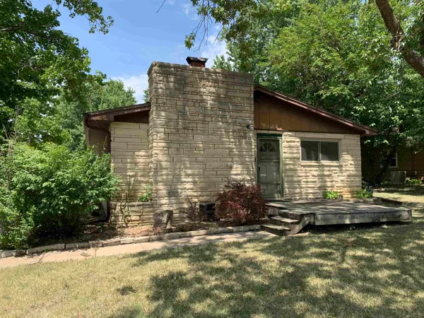 $158,500 | 1128 Park Avenue, El Dorado, KS 67042