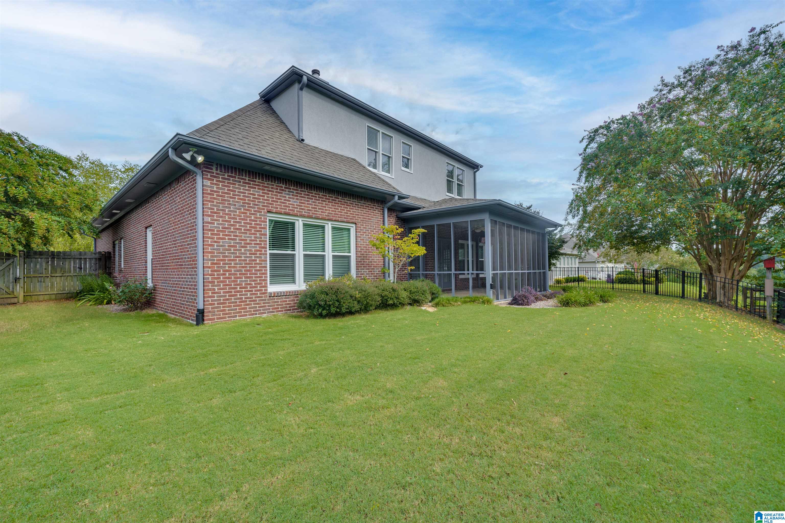 330 Wixford Trace Alabaster, AL 35007 - Photo 16 of 44