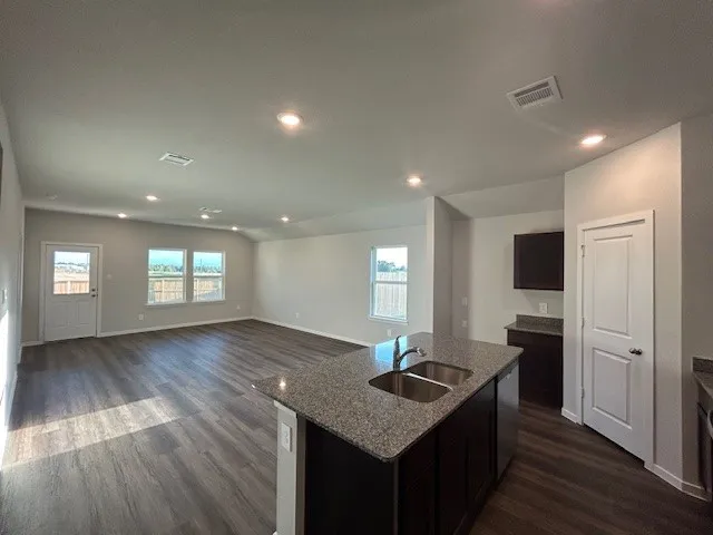 $252,105 | 206 Perry Place, Rockdale, TX 76567