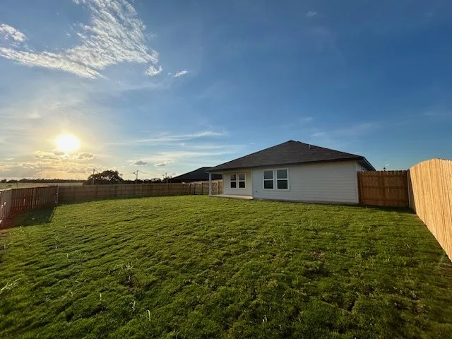 $252,105 | 206 Perry Place, Rockdale, TX 76567