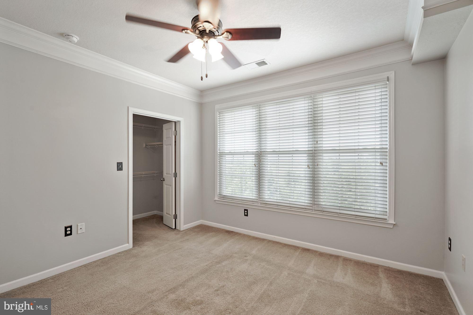 512 Sunset View Terrace Southeast, Unit 406 Leesburg, VA 20175 - Photo 9 of 34 Master bedroom