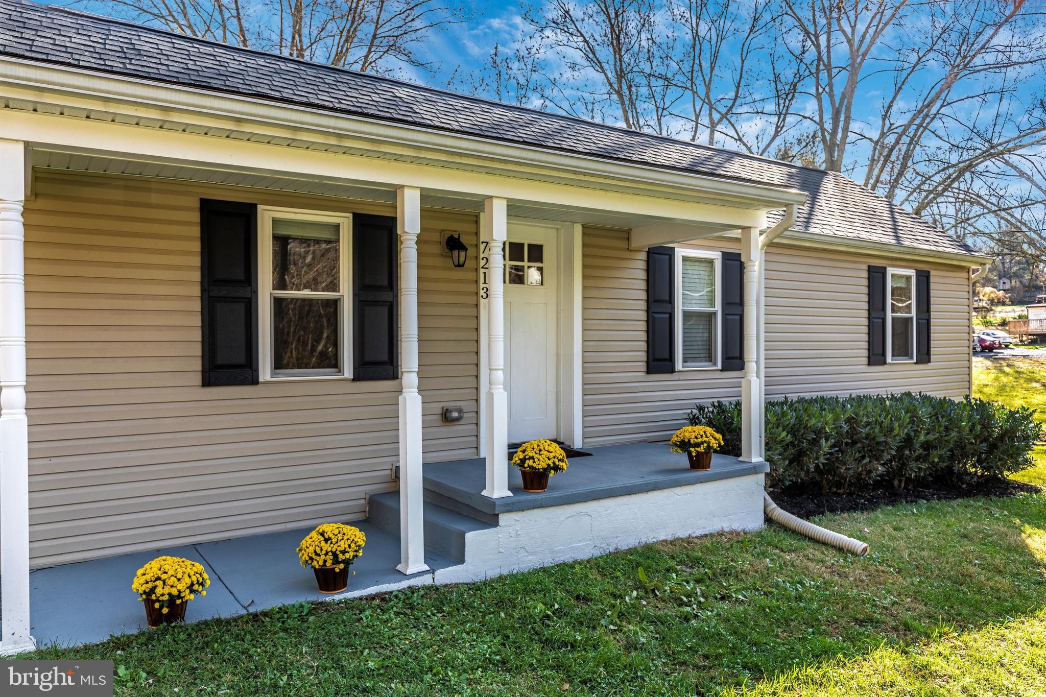 7213 Linganore Road New Market, MD 21774 - Photo 3 of 44 Gallery Image 3