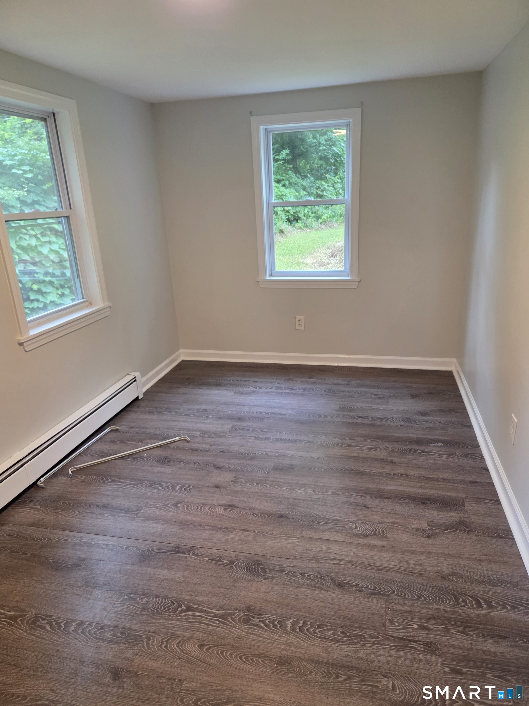 26 Seagraves Road Coventry, CT 06238 - Photo 6 of 10 Gallery Image 6