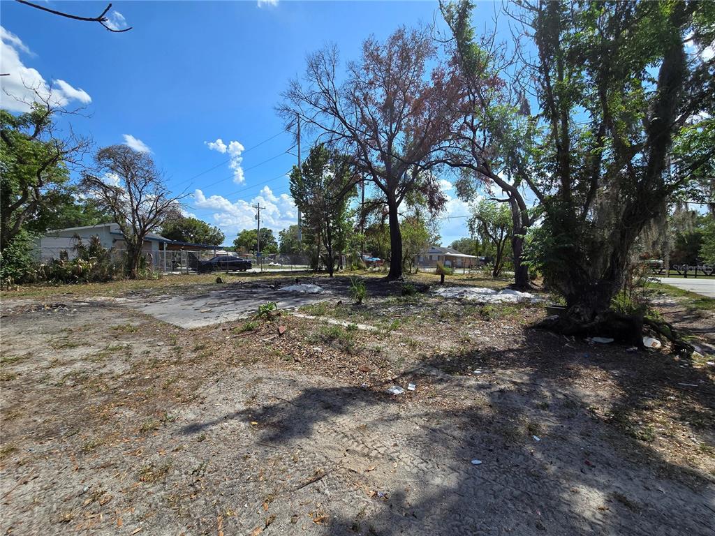 711 North Chestnut Road Lakeland, FL 33815 - Photo 1 of 1 Gallery Image 1