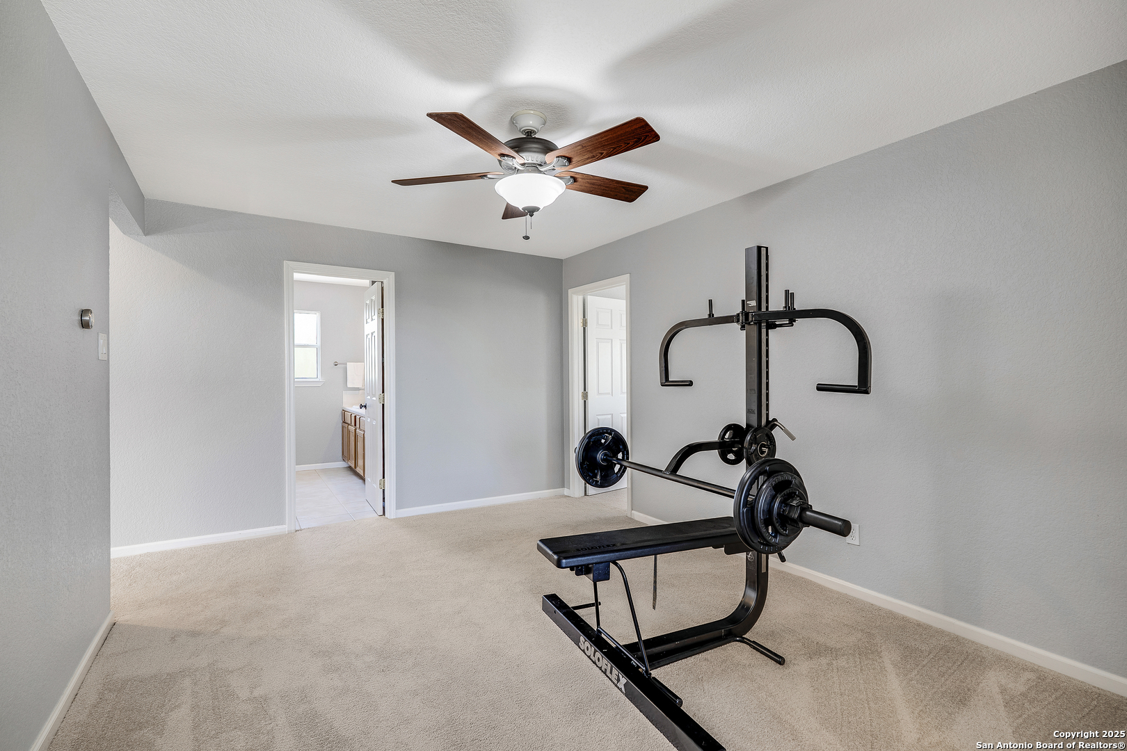 107 Ridge View Drive Boerne, TX 78006 - Photo 23 of 53 a view of a room with gym equipment