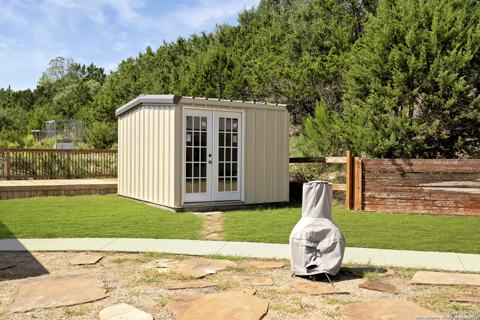 107 Ridge View Drive Boerne, TX 78006 - Photo 29 of 53 a view of a house with backyard and a tree