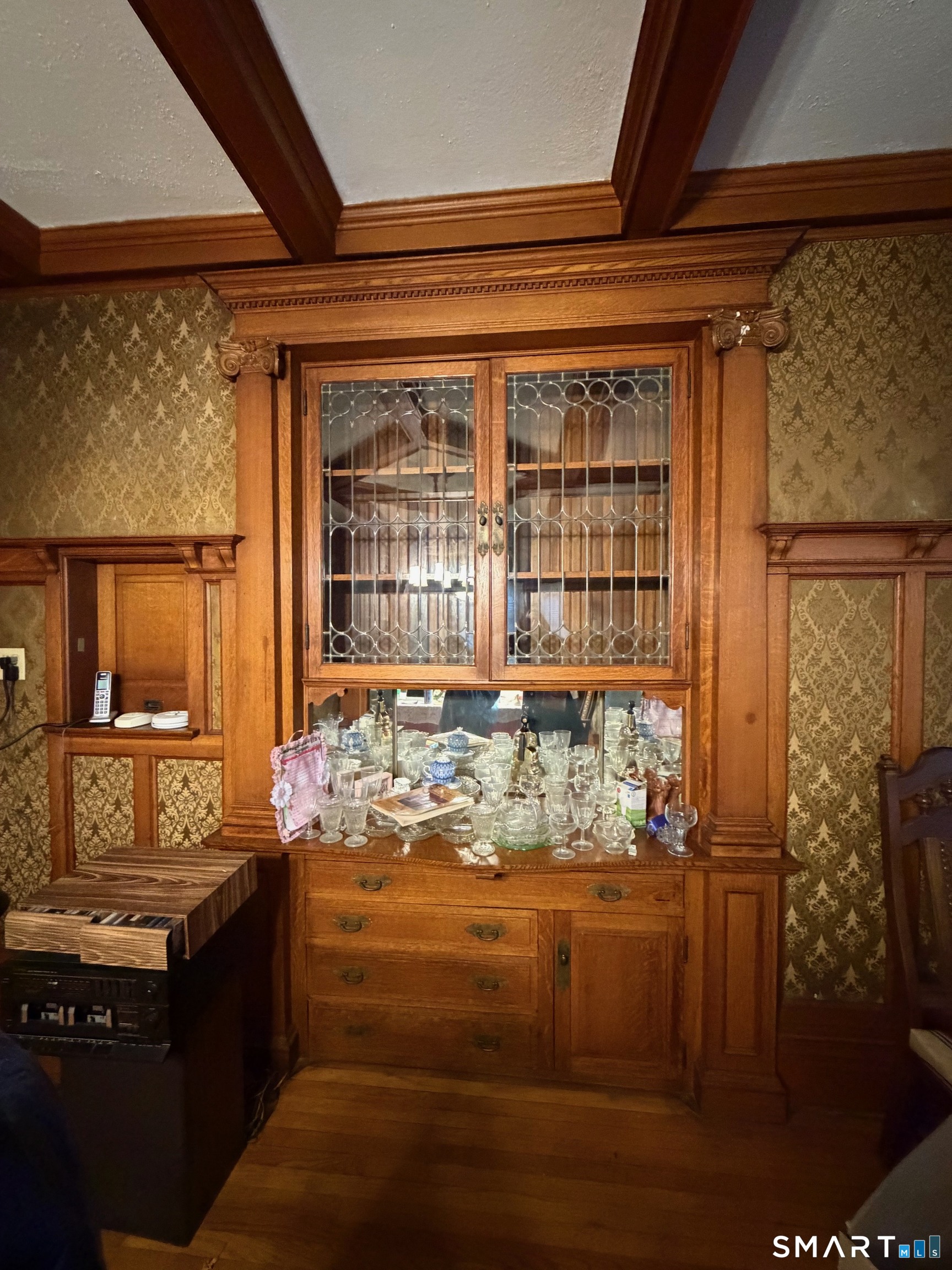 35 Burton Street Hartford, CT 06112 - Photo 16 of 39