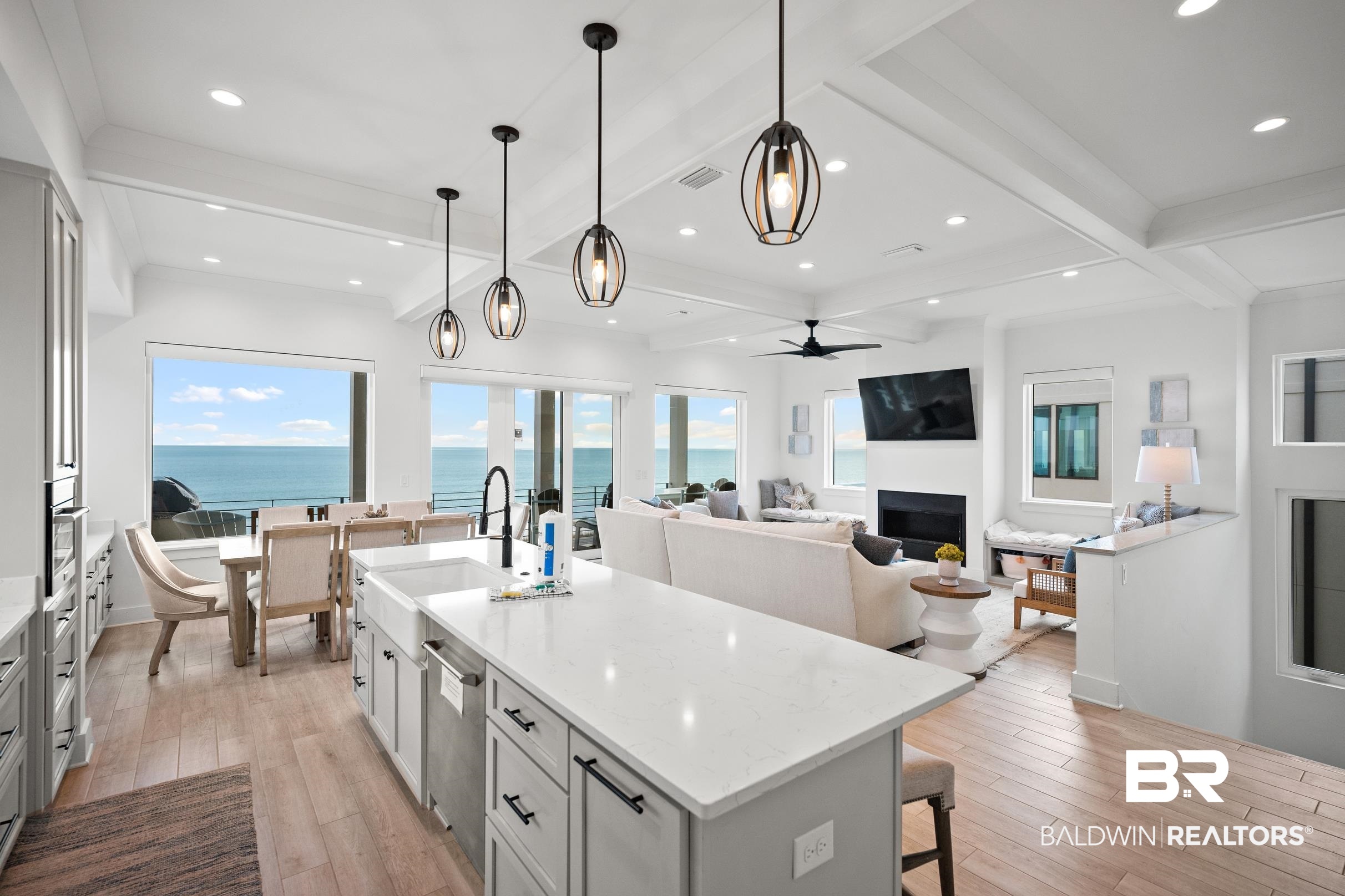 14021 Perdido Key Drive Perdido Key, FL 32507 - Photo 14 of 90 Kitchen/Dining/Living