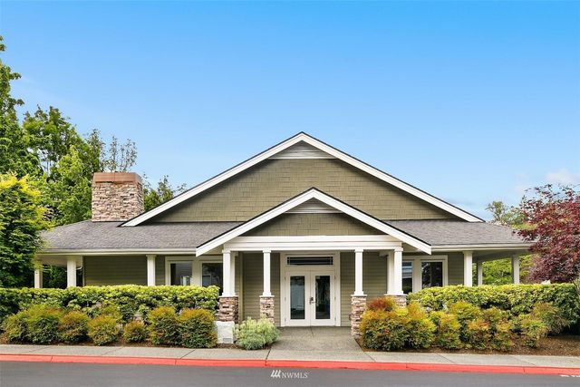 $728,000 | 1855 Trossachs Boulevard Southeast, Unit 2403, Sammamish, WA 98075