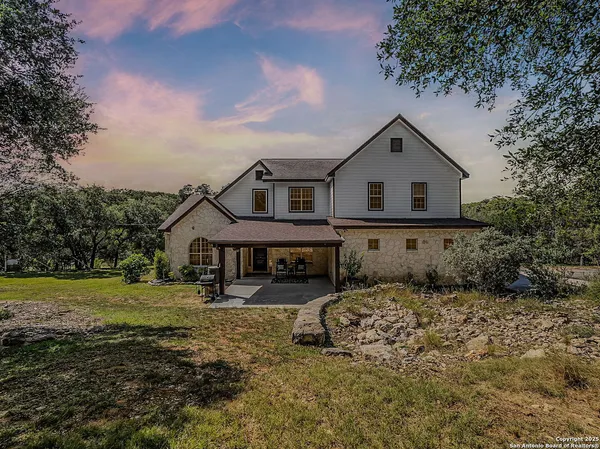 $801,000 | 501 River Mountain Drive, Boerne, TX 78006