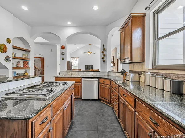 $785,000 | 501 River Mountain Drive, Boerne, TX 78006