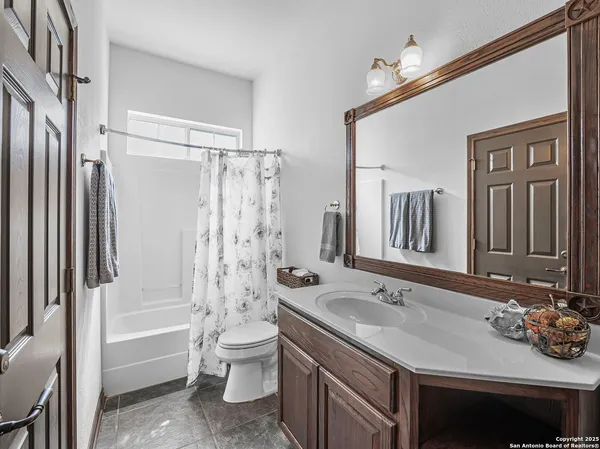 $785,000 | 501 River Mountain Drive, Boerne, TX 78006