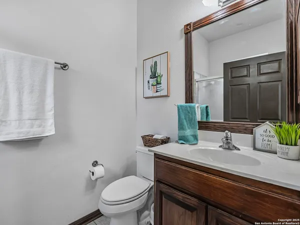 $785,000 | 501 River Mountain Drive, Boerne, TX 78006