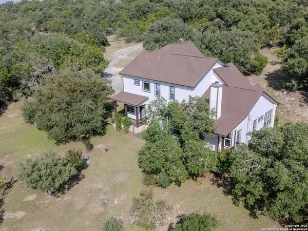 $785,000 | 501 River Mountain Drive, Boerne, TX 78006