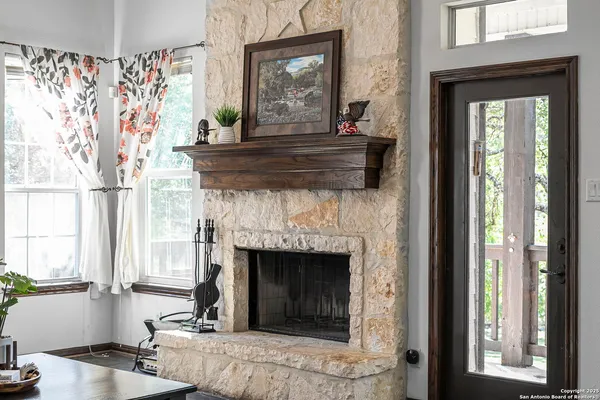 $785,000 | 501 River Mountain Drive, Boerne, TX 78006