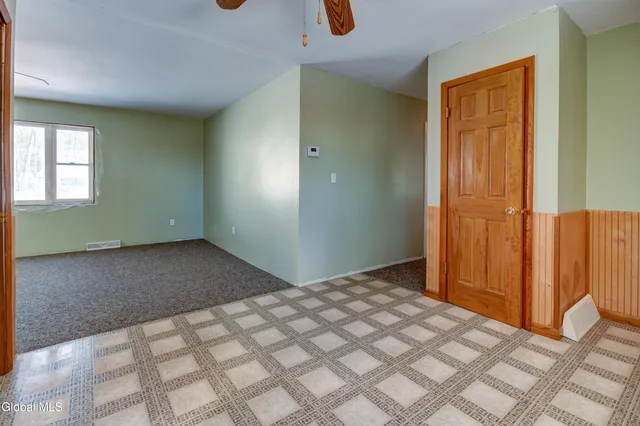 $274,999 | 361 County Road 158, Perth, NY 12095