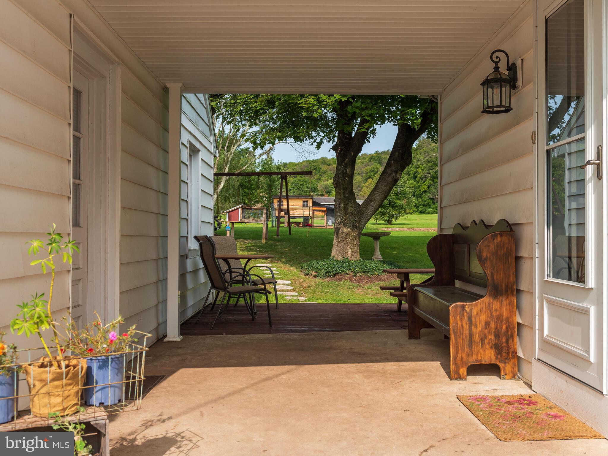 1419 County Line Road Bechtelsville, PA 19505 - Photo 3 of 32 Gallery Image 3