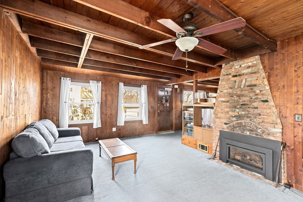 23 Foam Road Scituate, MA 02066 - Photo 8 of 24