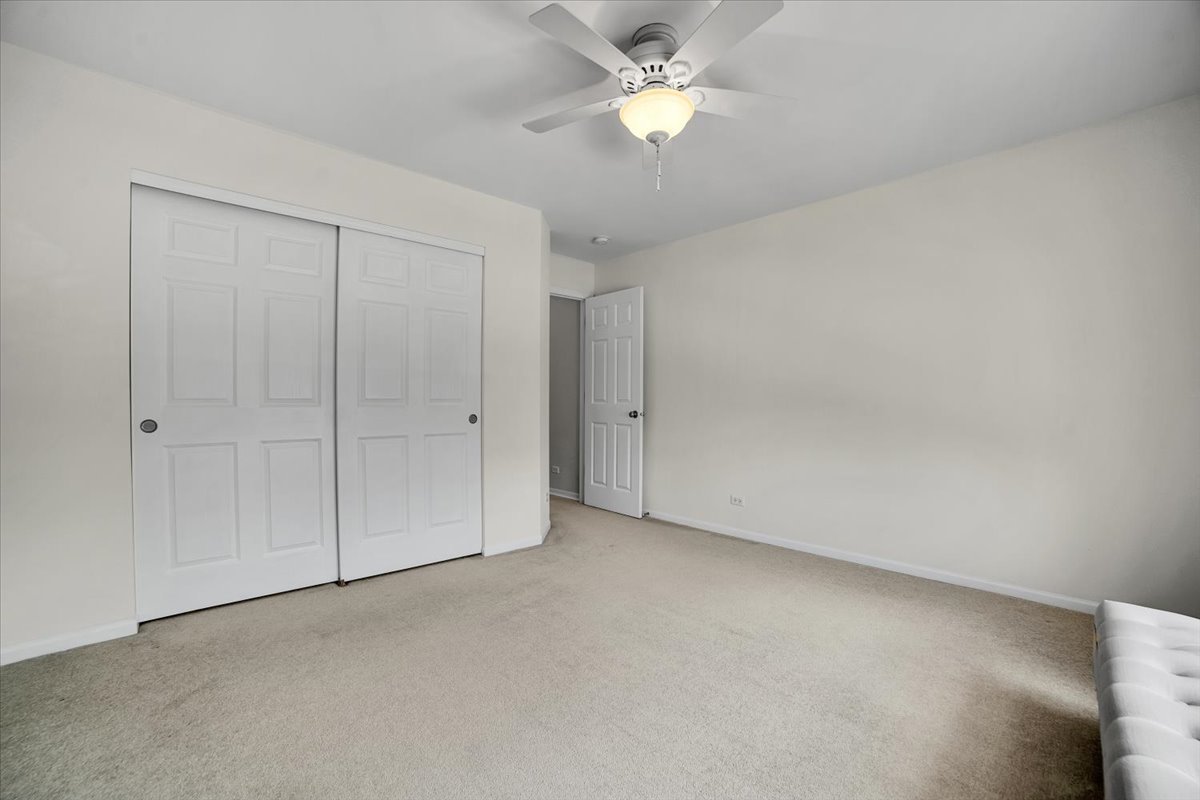 240 Grand Ridge Road St. Charles, IL 60175 - Photo 15 of 27