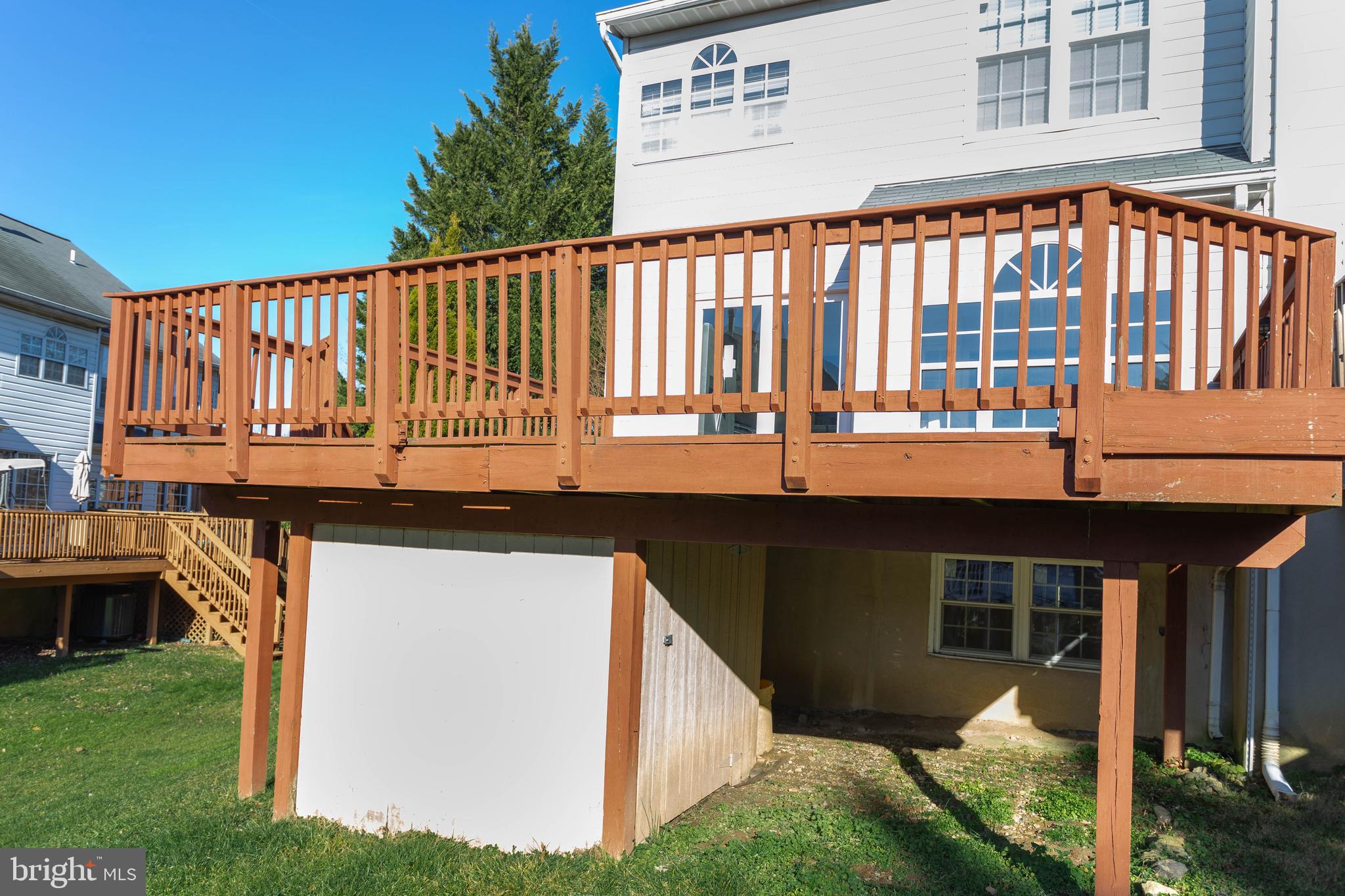 2427 Quilting Bee Road Baltimore, MD 21228 - Photo 26 of 26 Deck w/ Shed