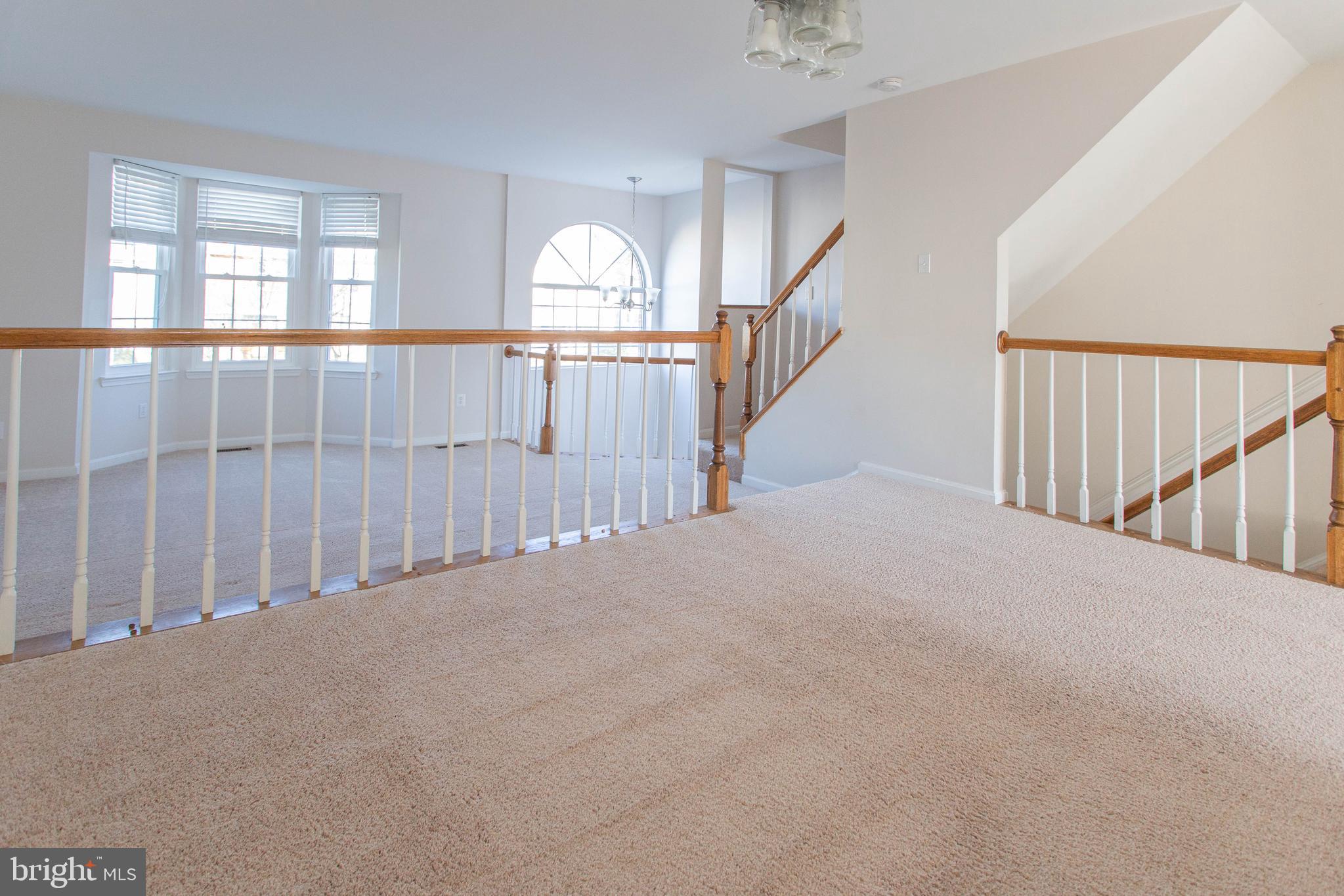 2427 Quilting Bee Road Baltimore, MD 21228 - Photo 5 of 26 Dining Room