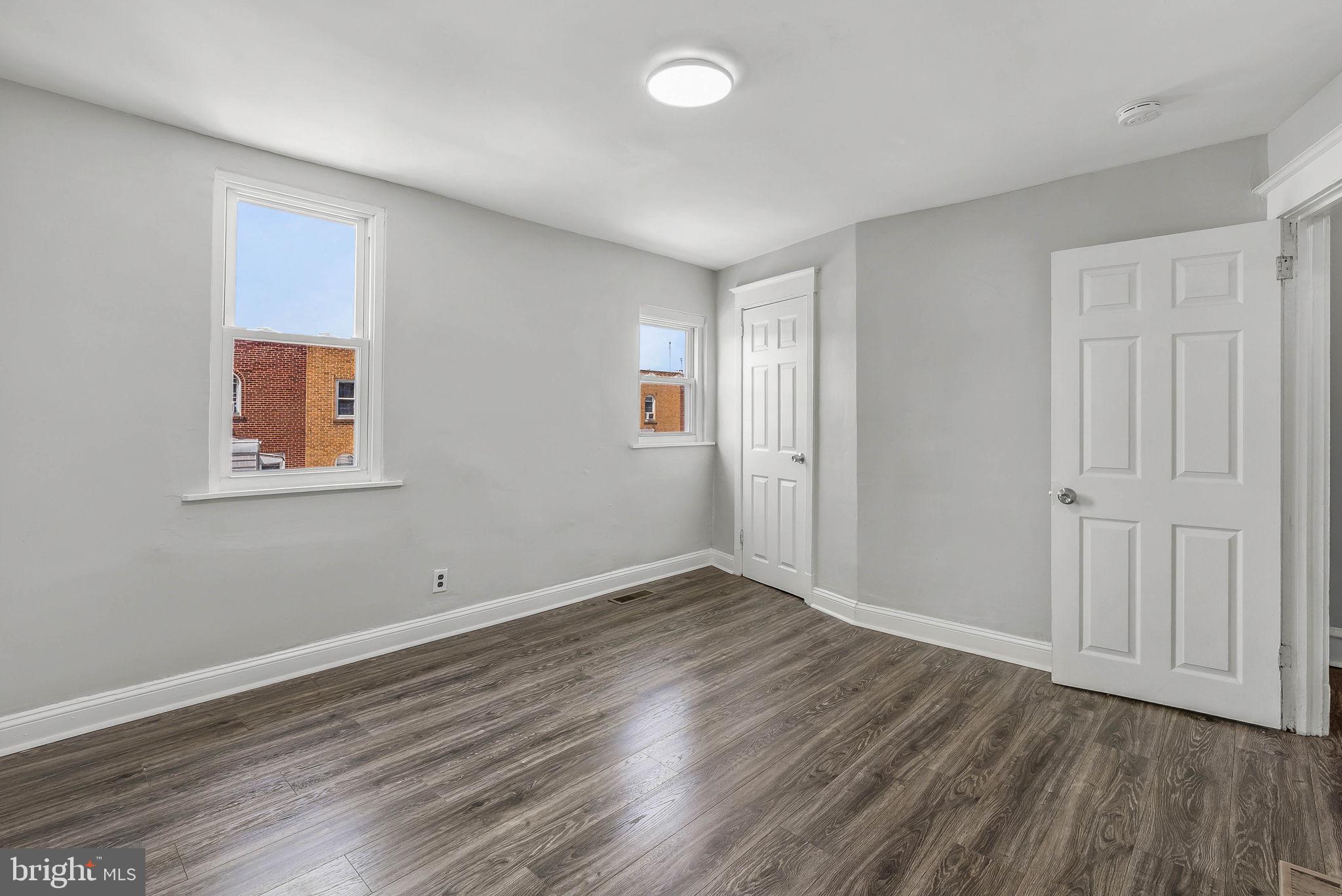 7052 Aberdeen Road Upper Darby, PA 19082 - Photo 15 of 27