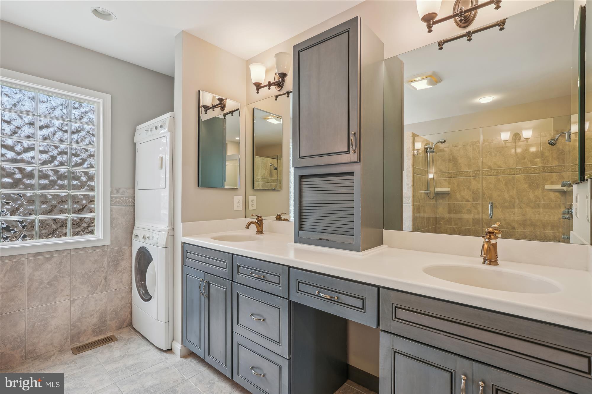 10703 Midsummer Drive Reston, VA 20191 - Photo 16 of 90 Gallery Image 16