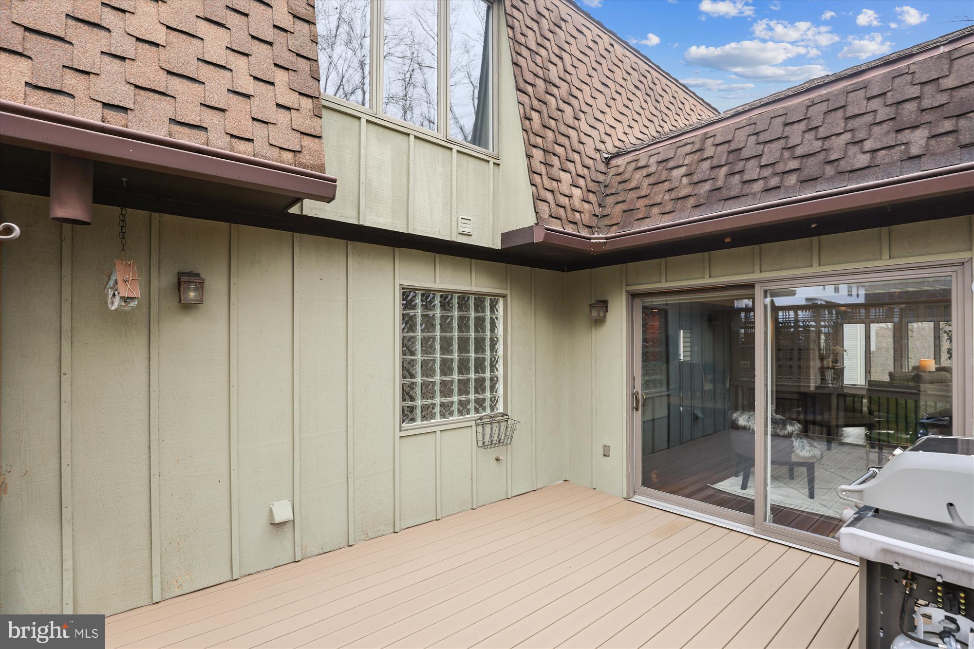 10703 Midsummer Drive Reston, VA 20191 - Photo 75 of 90 Gallery Image 75