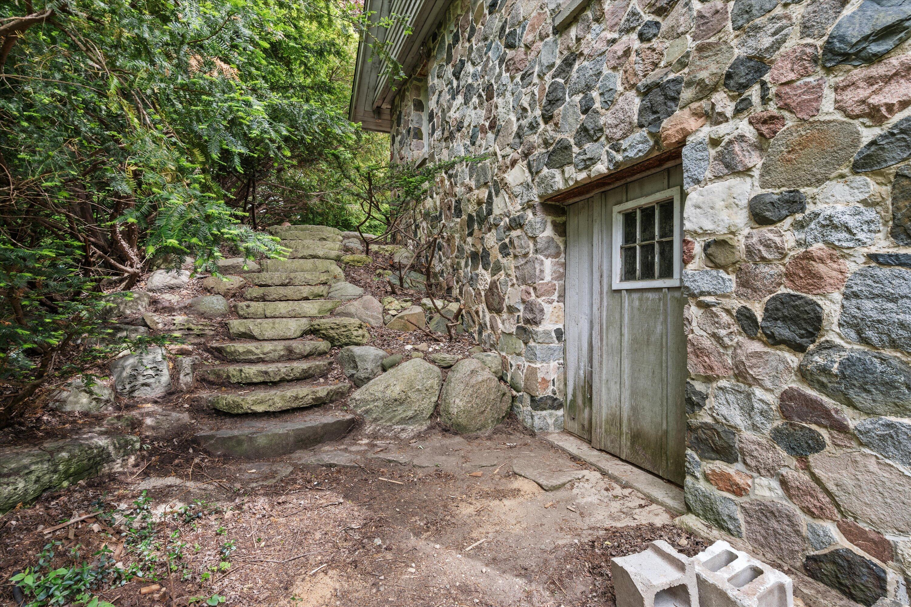 W330-s7098 County Road East Mukwonago, WI 53149 - Photo 41 of 60 Basement Exit