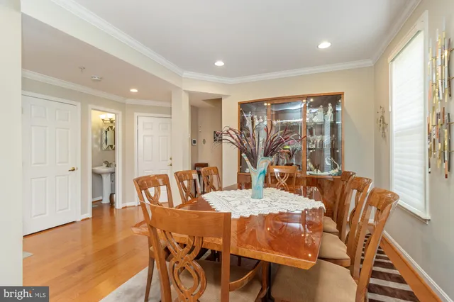 $450,000 | 8806 Howard Forest Lane, Unit 8806, Pikesville, MD 21208