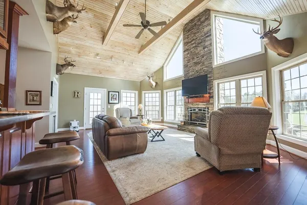 $1,195,000 | 4589 Franklin Pike Southeast, Floyd, VA 24091