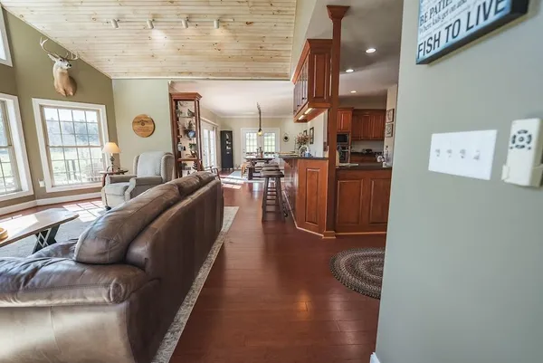 $1,195,000 | 4589 Franklin Pike Southeast, Floyd, VA 24091