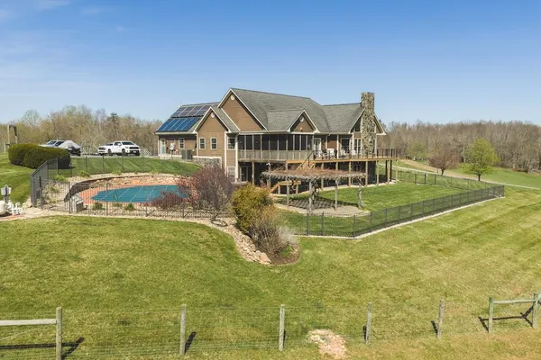 $1,195,000 | 4589 Franklin Pike Southeast, Floyd, VA 24091