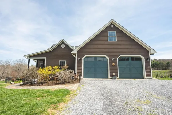 $1,195,000 | 4589 Franklin Pike Southeast, Floyd, VA 24091