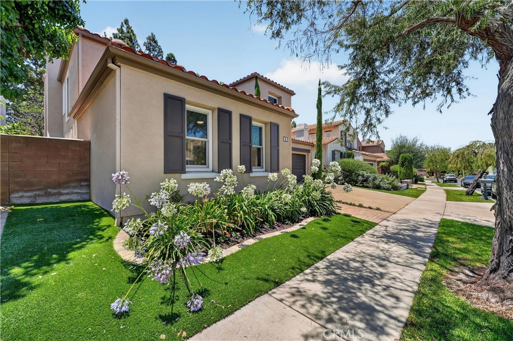 8 Castlebar Irvine, CA 92618 - Photo 5 of 69