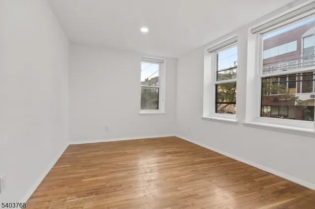 a view of empty room with window