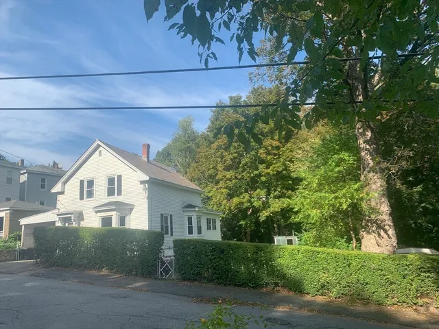 $389,500 | 45 Norwood Street, Fitchburg, MA 01420