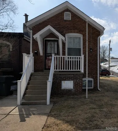 $220,000 | 5512 Columbia Avenue, St. Louis, MO 63139