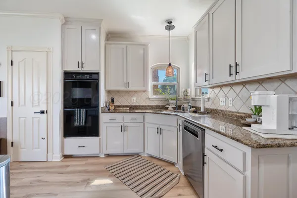 $570,000 | 9006 Dove Road, Canyon, TX 79015