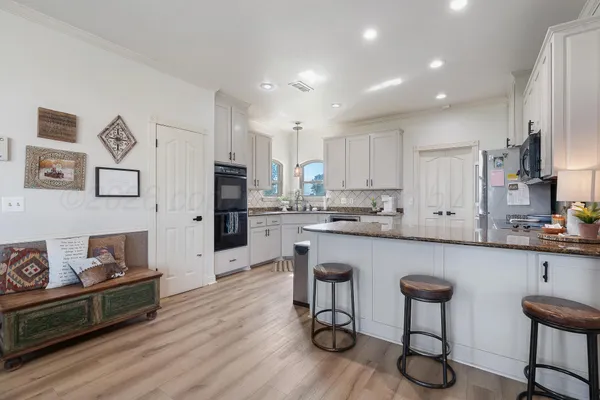 $570,000 | 9006 Dove Road, Canyon, TX 79015