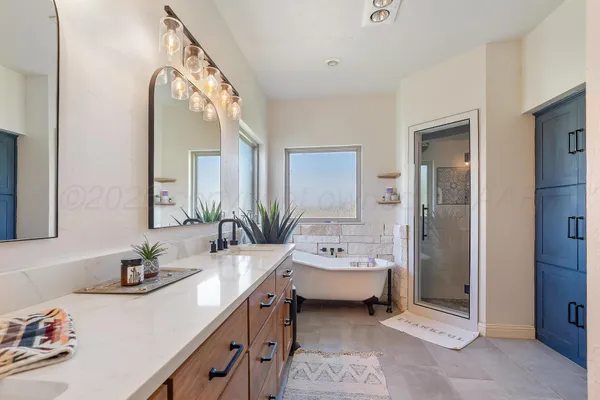 $570,000 | 9006 Dove Road, Canyon, TX 79015