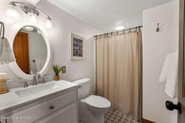 $690,000 | 102 Riverwood Court, Post Falls, ID 83854