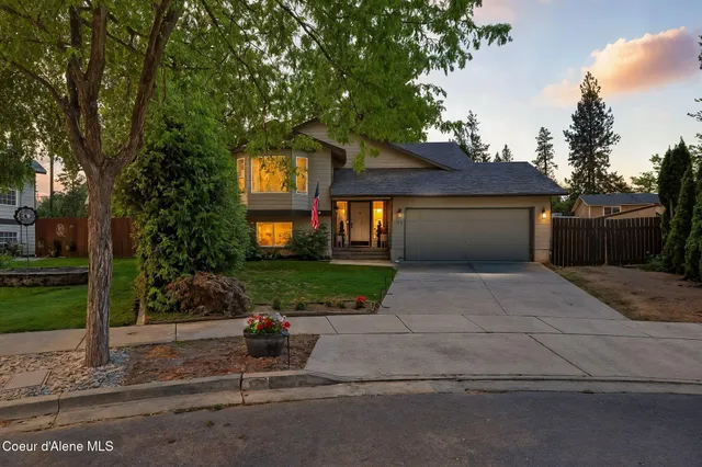 $690,000 | 102 Riverwood Court, Post Falls, ID 83854