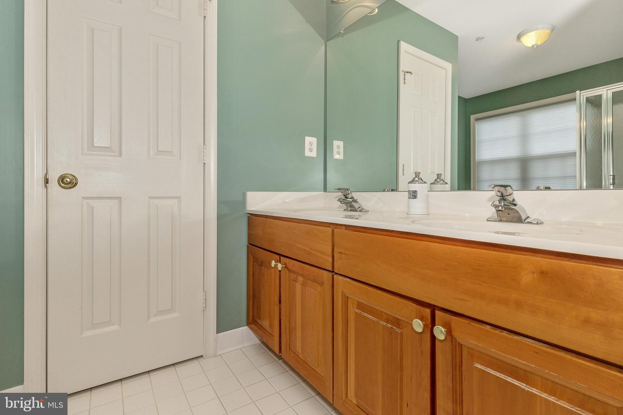 2618 Mill Race Road Frederick, MD 21701 - Photo 21 of 39 Double sinks and water closet.