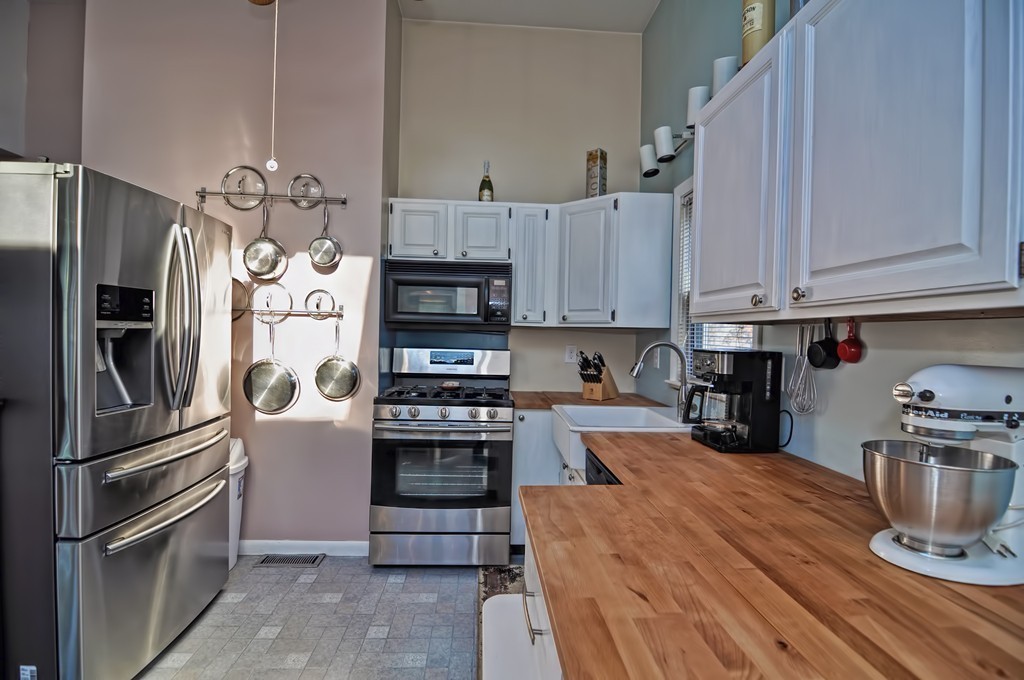 40 Crawford Road Braintree, MA 02184 - Photo 17 of 29 Gallery Image 17