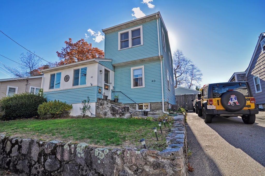 40 Crawford Road Braintree, MA 02184 - Photo 3 of 29 Gallery Image 3