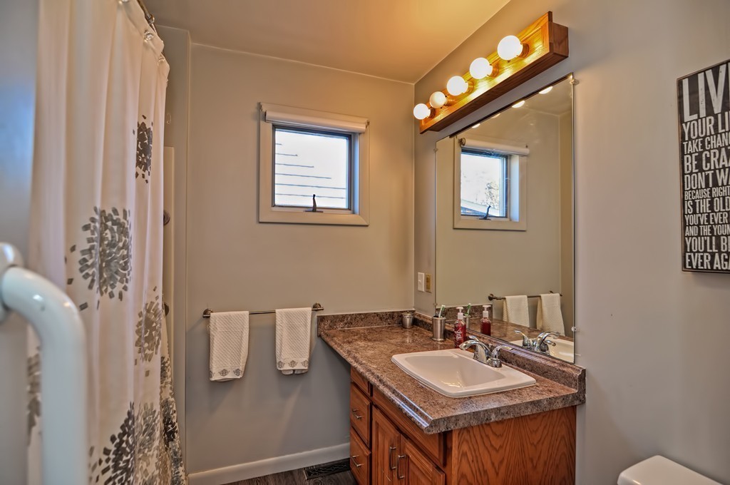 40 Crawford Road Braintree, MA 02184 - Photo 9 of 29 Gallery Image 9