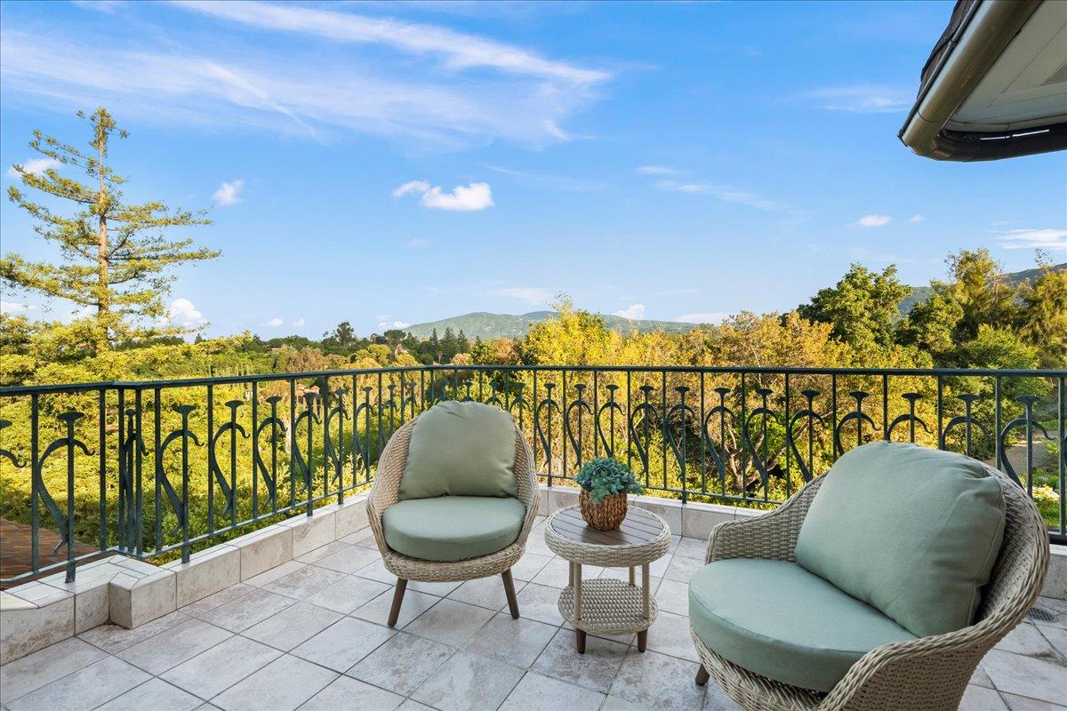 14467 Sobey Road Saratoga, CA 95070 - Photo 24 of 61