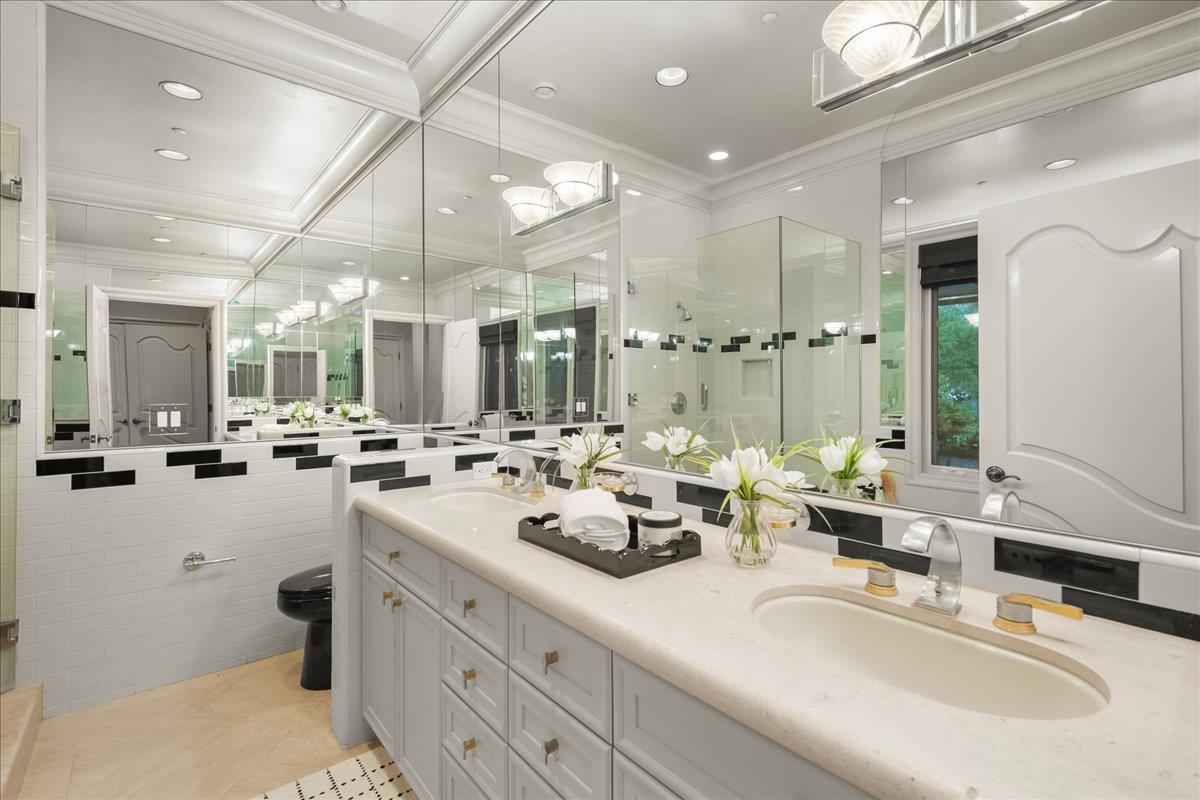 14467 Sobey Road Saratoga, CA 95070 - Photo 29 of 61 a large room with lots of counter space