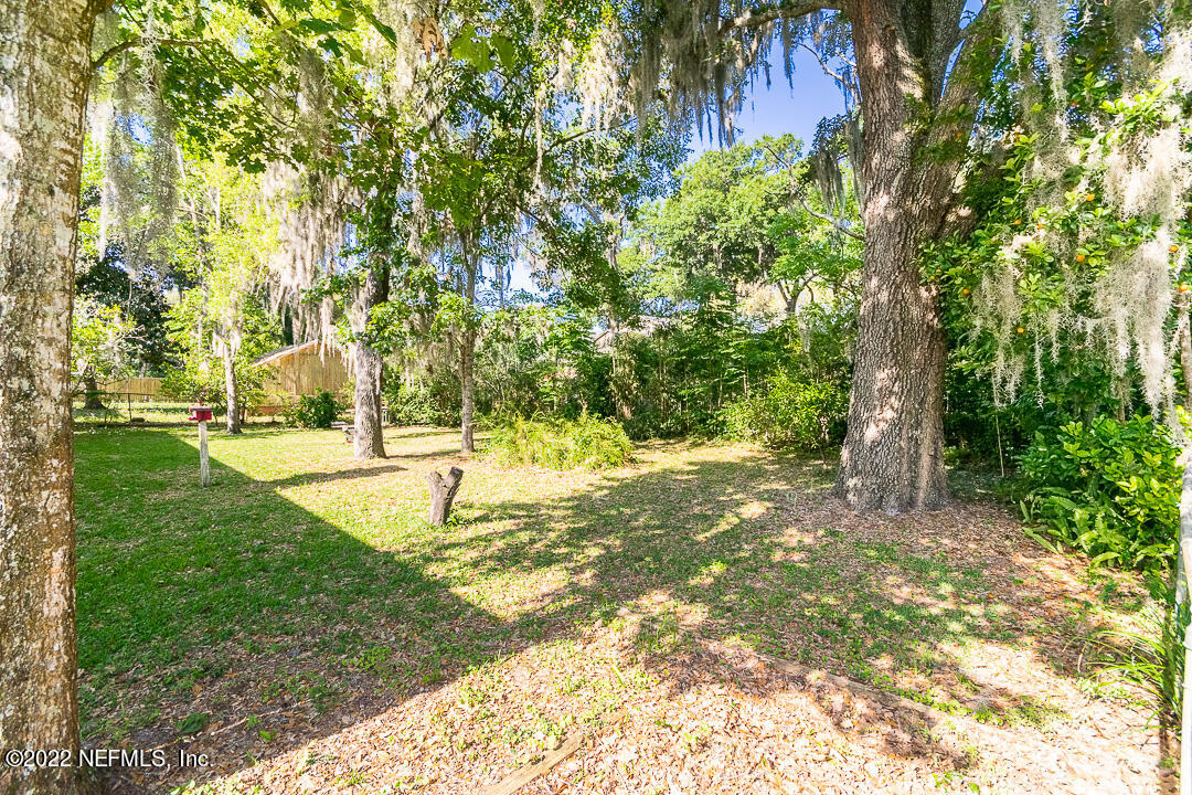4064 Rogero Road Jacksonville, FL 32277 - Photo 19 of 27 Backyard